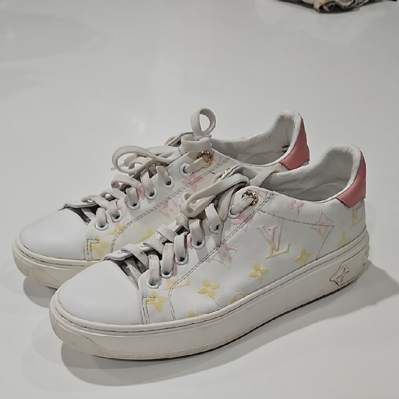 Louis Vuitton Shoes - LV Monogram Sneakers. Sz 38 ≈9us.